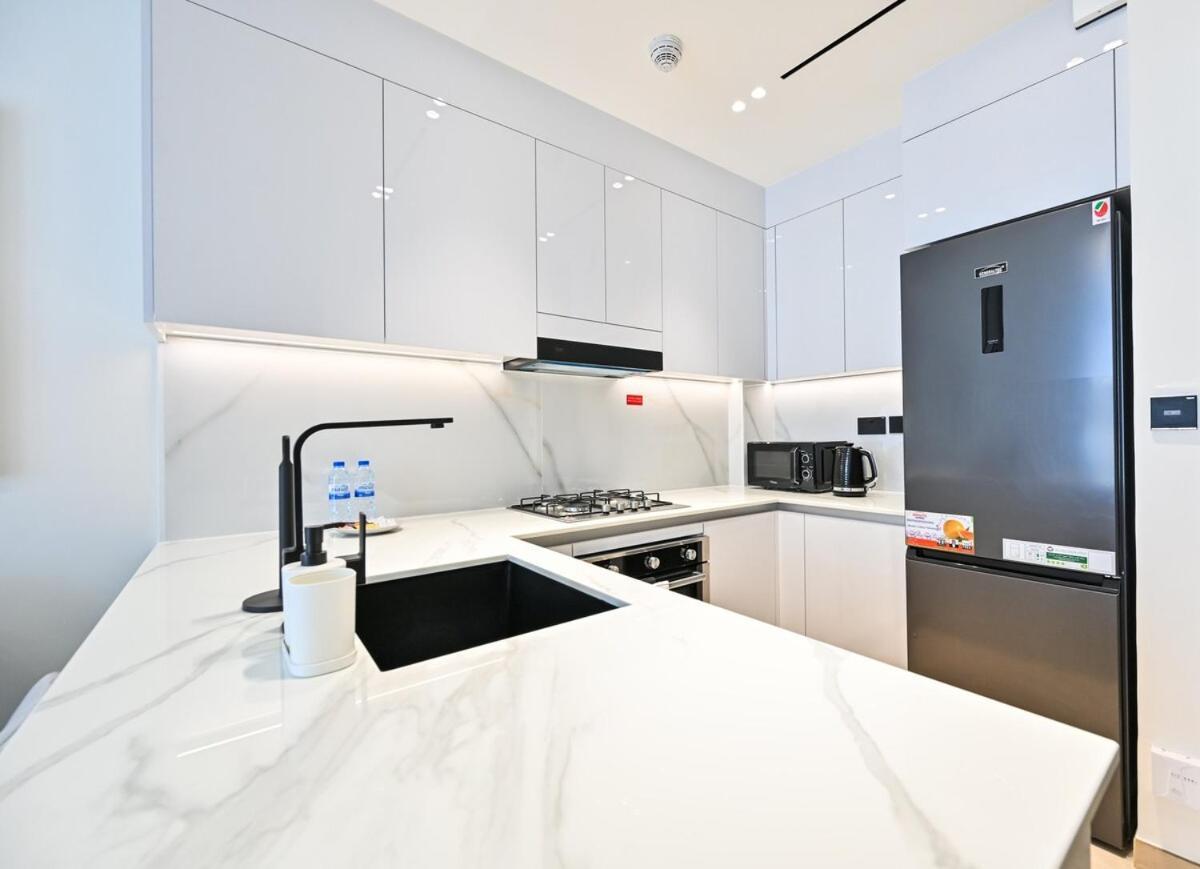 Stunning 1 Bdr Luxury At Jvc Apartment *